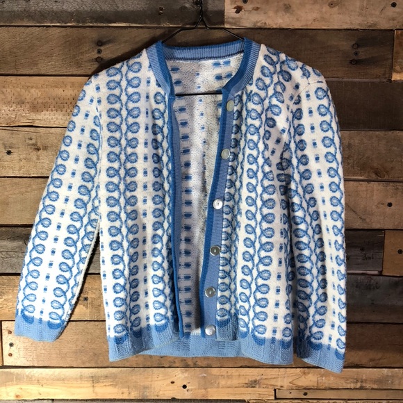 Vintage Sweaters - Vintage white and blue cardigan